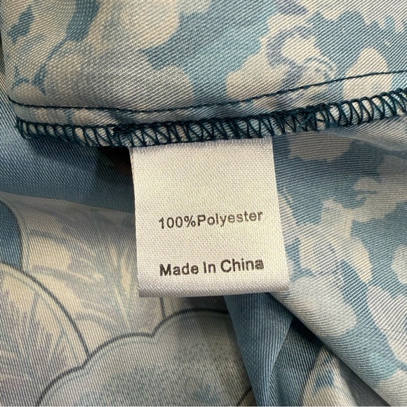 Tuckernuck Libby Floral Maxi Dress Blue Geranium Smocked Small - Picture 12 of 15